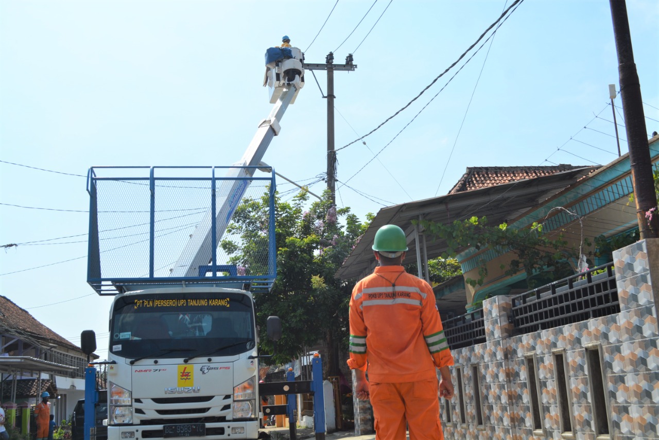 PLN UID Lampung Gelar Apel Siaga dan Bakti PDKB, Siap Amankan Pasokan Listrik Saat Ramadhan dan Idul Fitri 1443H