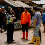 Walikota Eva Dwiana Tinjau Langsung Banjir di Citra Garden