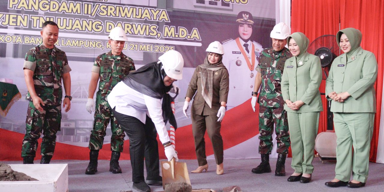 Walikota Badar Lampung Melakukan Seremoni Peletakan Batu Pertama Dalam Proses Revitalisasi Pasar Koga